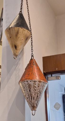 [DF1558] Approx 12"L X 24"H Iron Metal